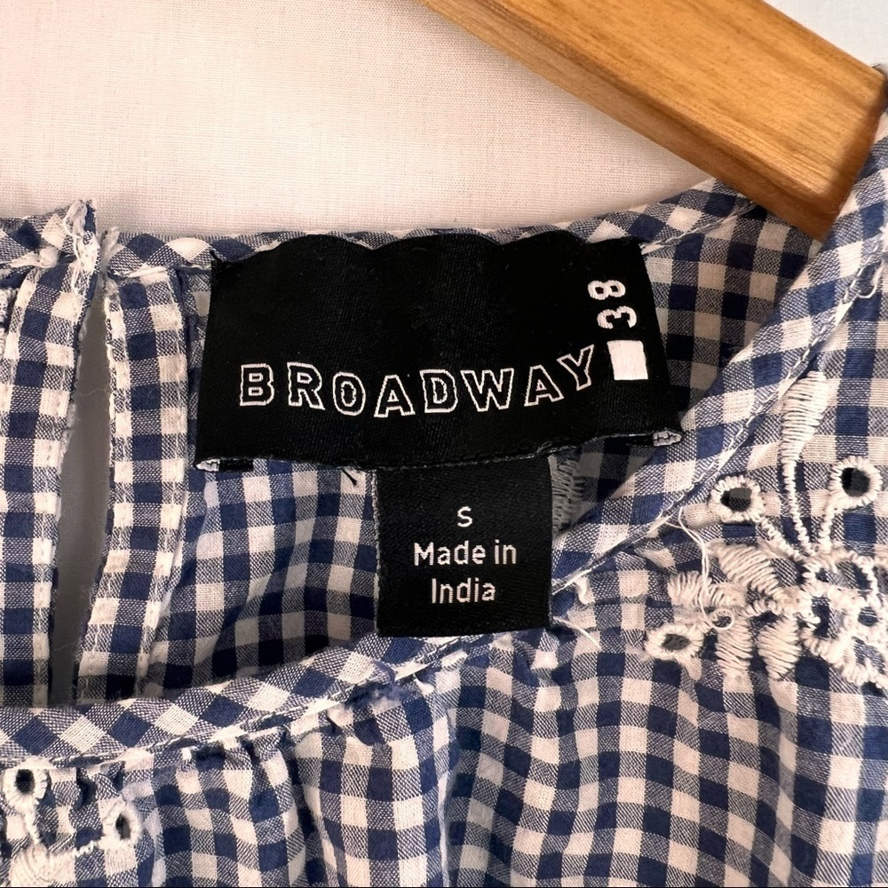 Broadway 38 Gingham Floral Embroidered Eyelet Crop Blouse Ruffle Sleeve Womens S - Picture 3 of 10